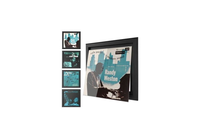 Wall_Display_02